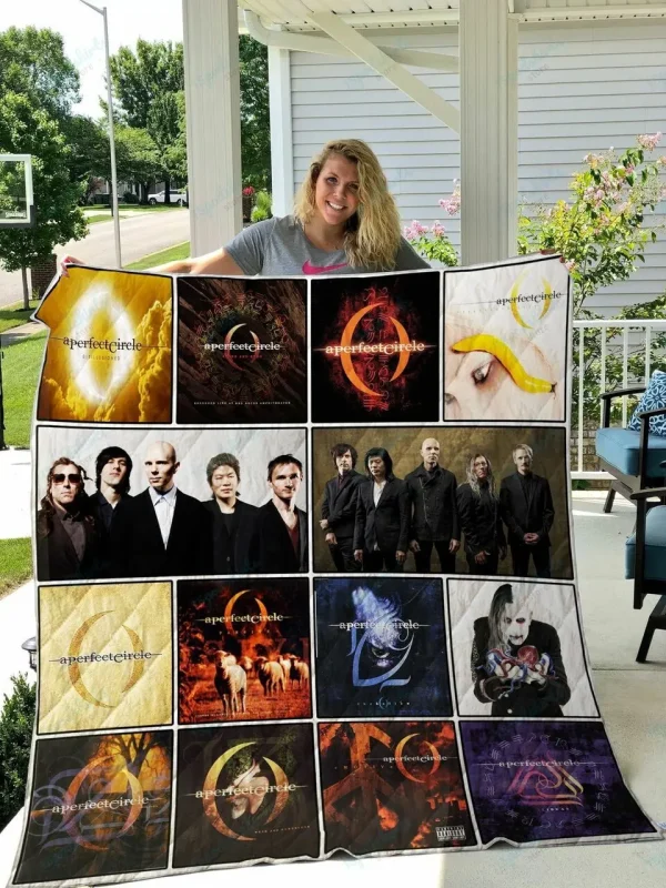 A Perfect Circle Quilt Blanket and Home Decor