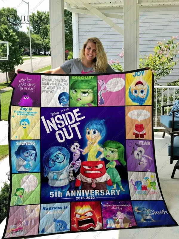 Adu Inside Out Quilt Blanket Ver 1 and Home Decor