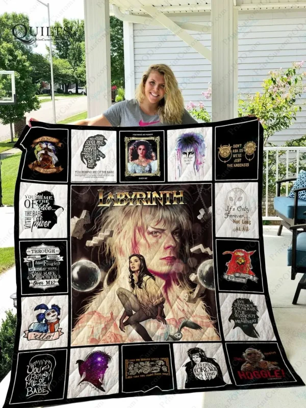 Adu Labyrinth Quilt Blanket Ver 2 and Home Decor