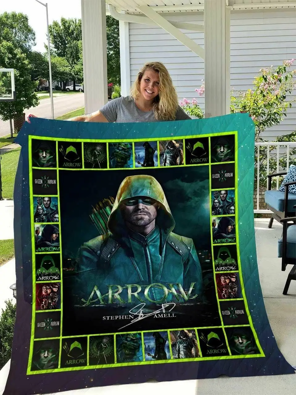 Arrow Stephen Amell All Season Plus Size Quilt Blanket and Home Decor
