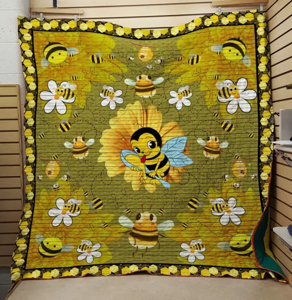 Baby Bee Flower Quilt and Home Decor