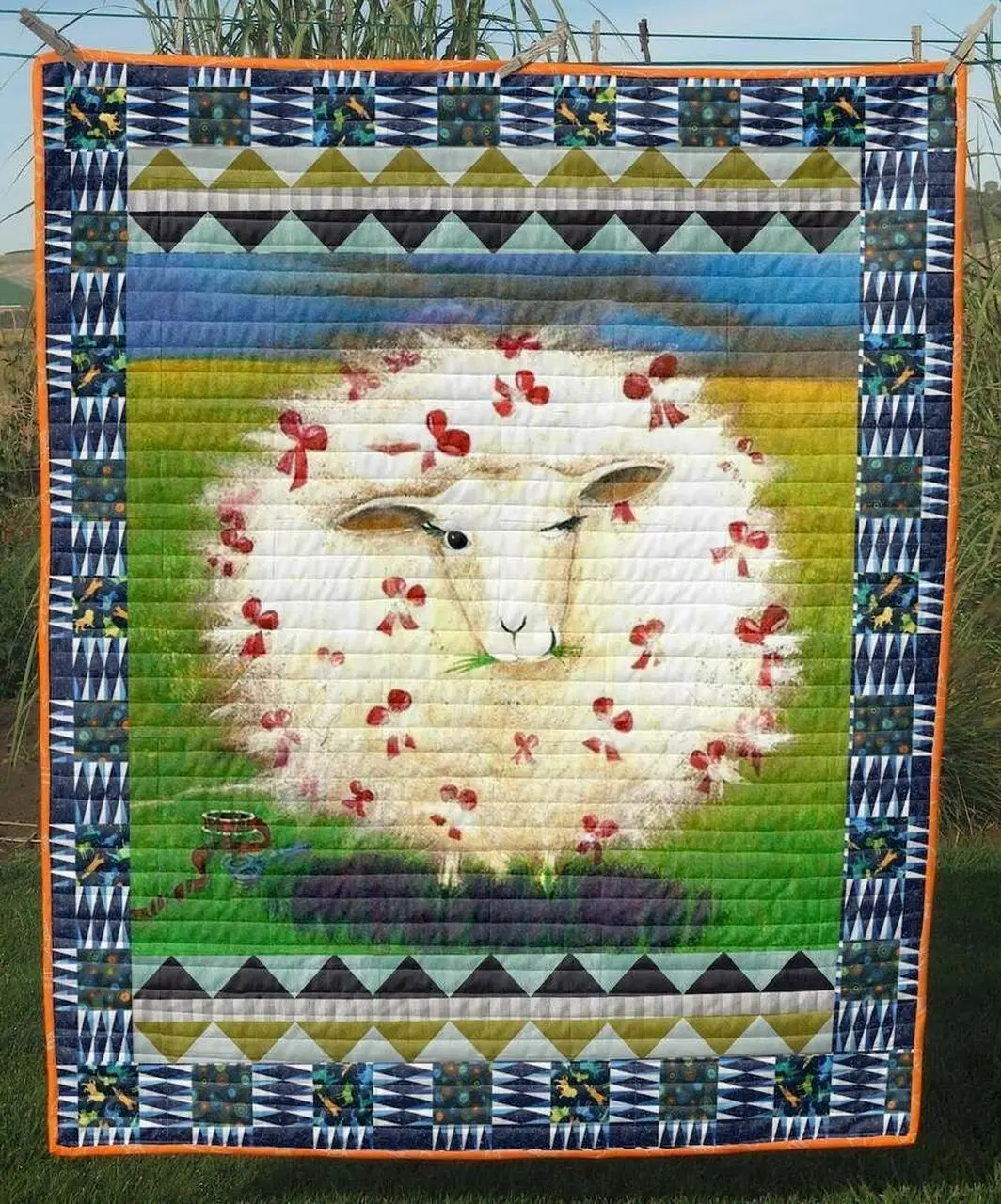 Beautiful Lady Sheep Hur Quilt bm and Home Decor