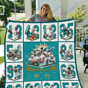 Bl Md Quilt Blanket and Home Decor