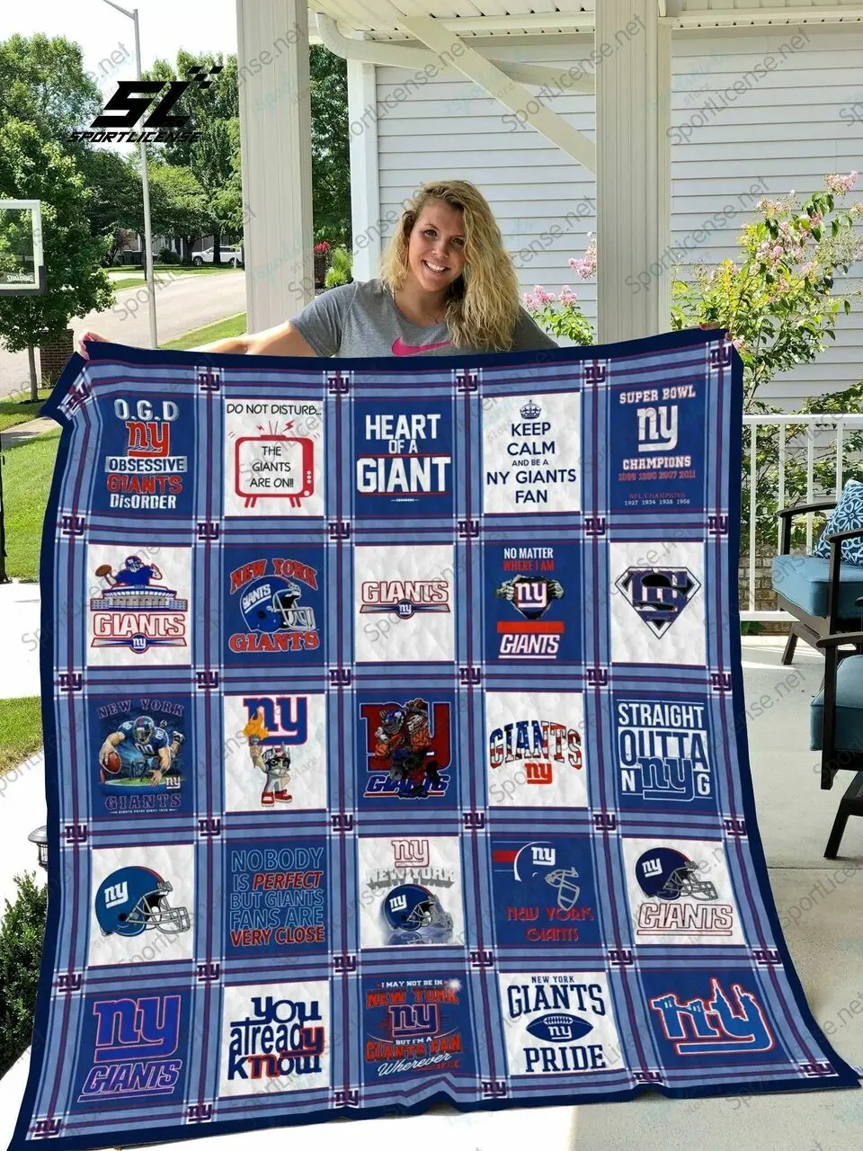 Bl Rmnyg Quilt Blanket and Home Decor