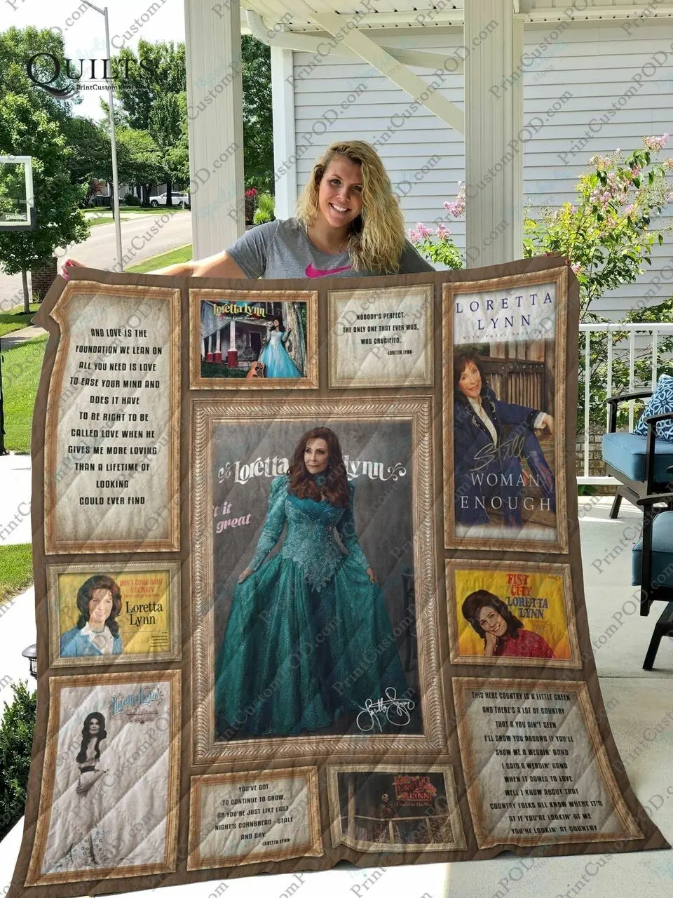 Bm Loretta Lynn Quilt Blanket Ver 1 and Home Decor