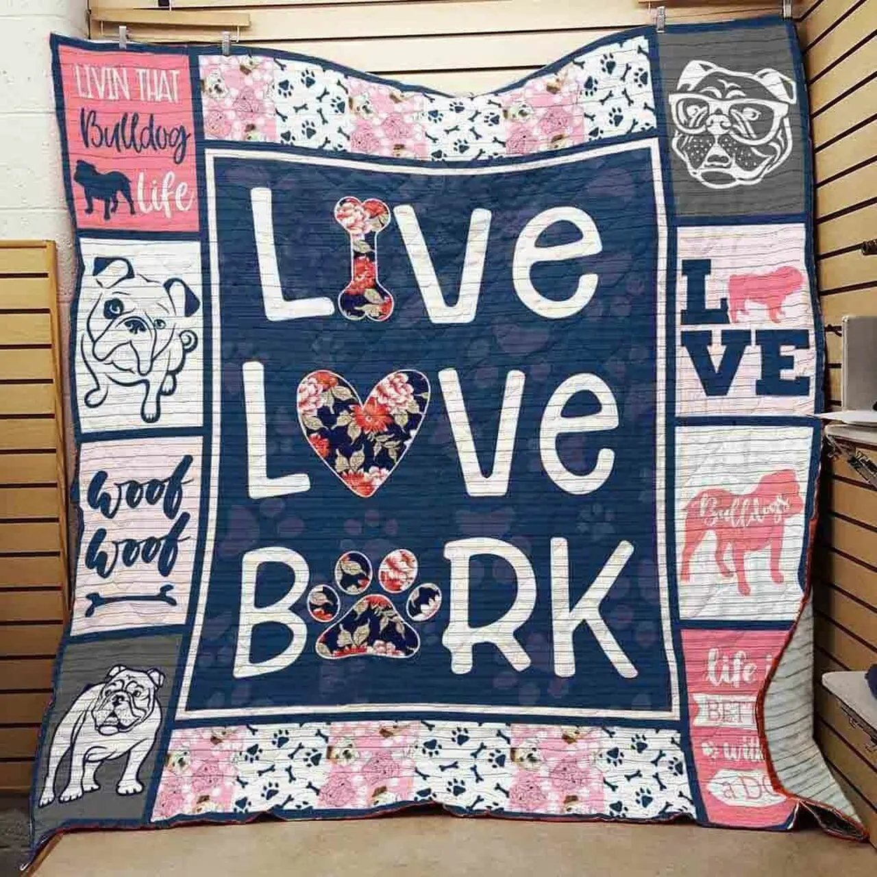Bulldog Jfj Quilt Sq and Home Decor