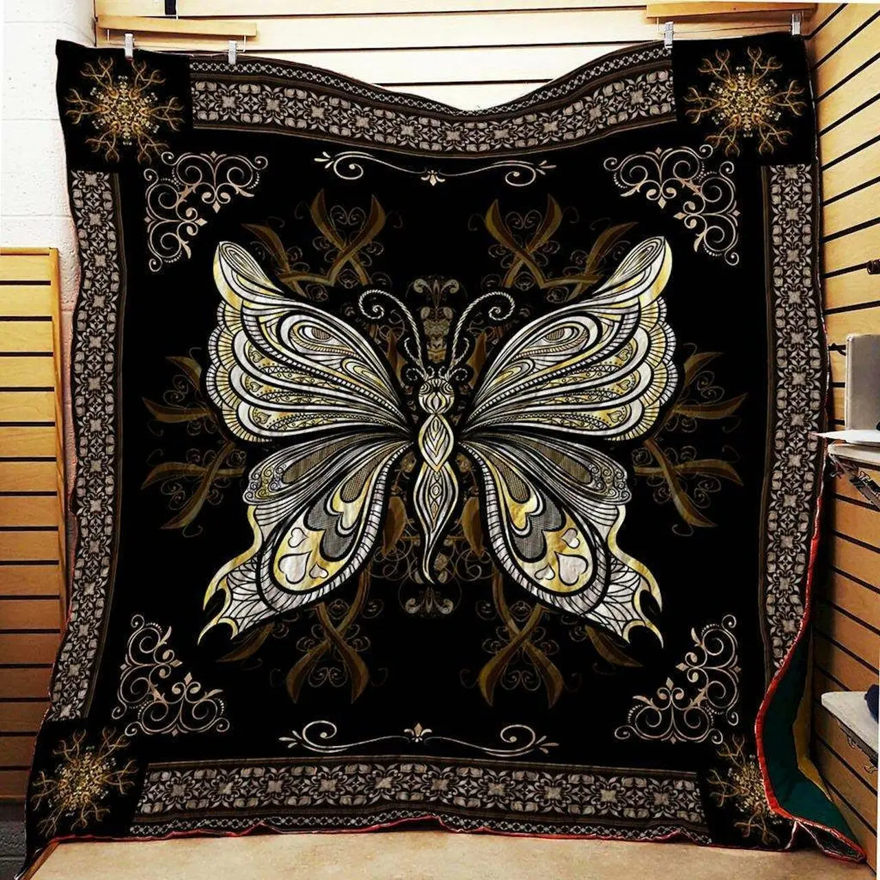 Butterfly Cl22100107Mdq Quilt Blanket and Home Decor