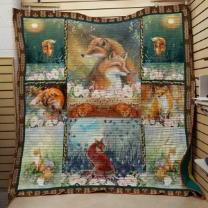 Couple Fox Quilt and Home Decor