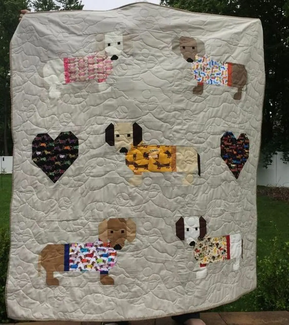 Dachshund Hur Quilt ih and Home Decor