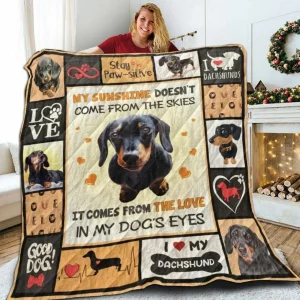 Dachshund X2612 MSS The Empress 3D Customized Quilt and Home Decor