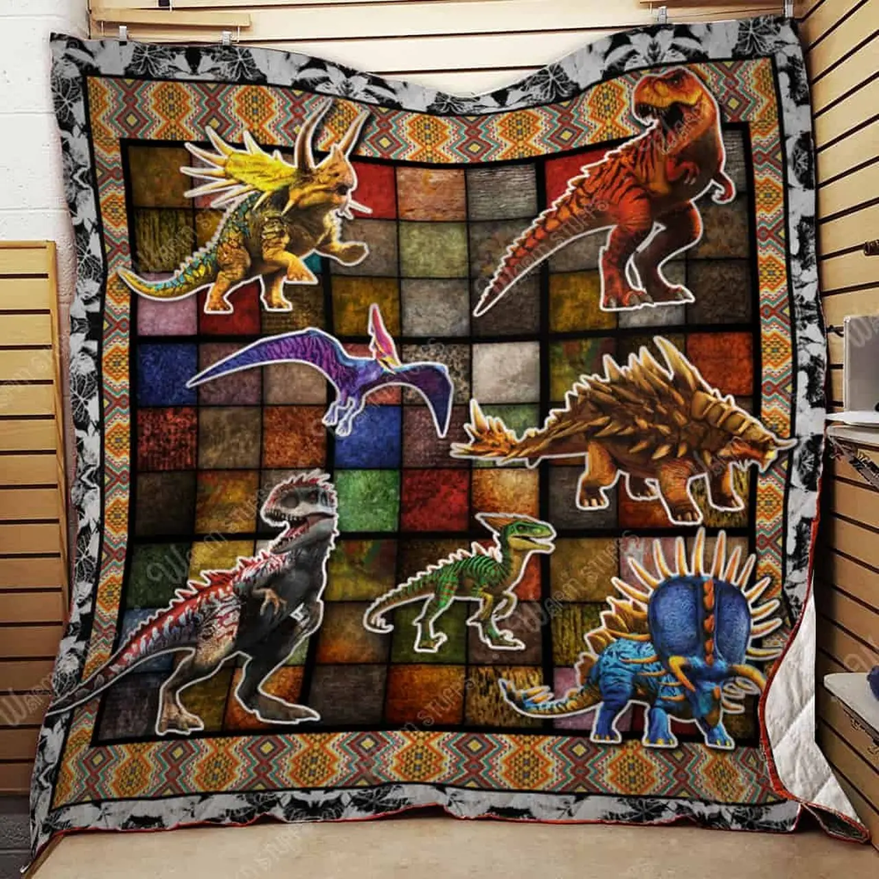 Dinosaur World Quilt Kb11 and Home Decor