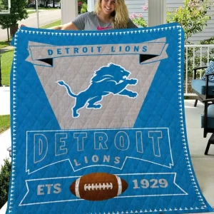Dl Logo Premium Quilt and Home Decor