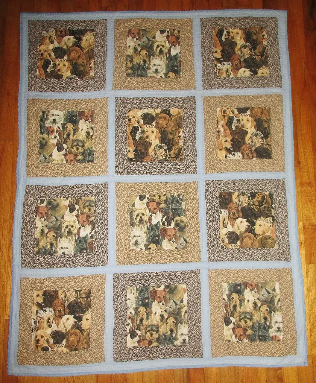 Dog Quilt Blanket Dhc150132Lt and Home Decor