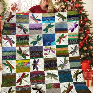 Dragonfly Quilt Nyr and Home Decor