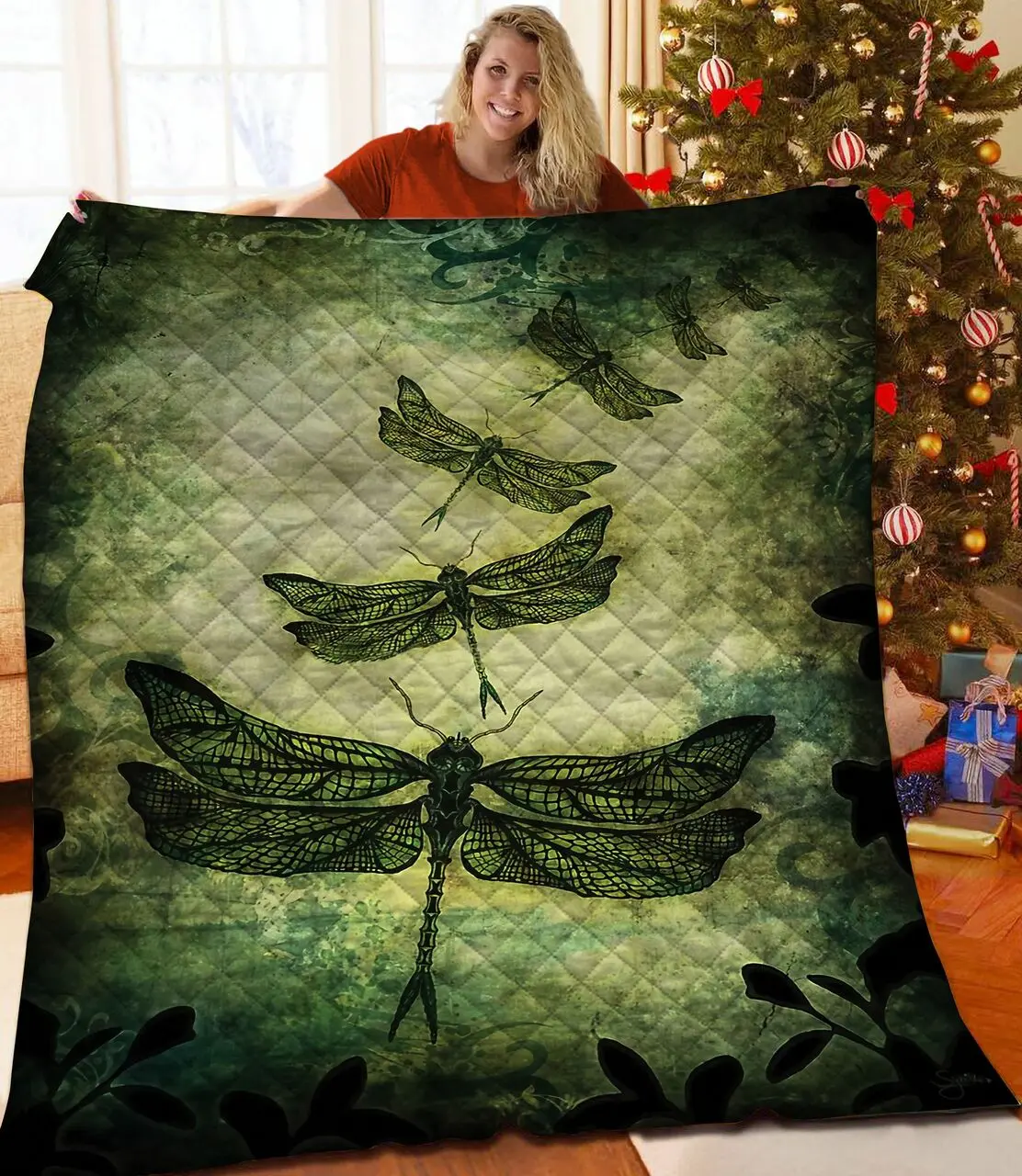 Dragonfly Quilt Onw and Home Decor