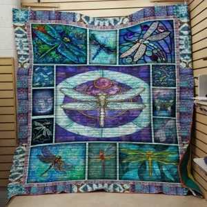 Dragonfly Quilt V19 and Home Decor