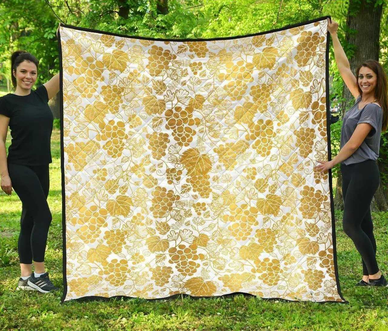 Gold Grape Pattern DHCDHC DT1910 Quilt Blanket and Home Decor