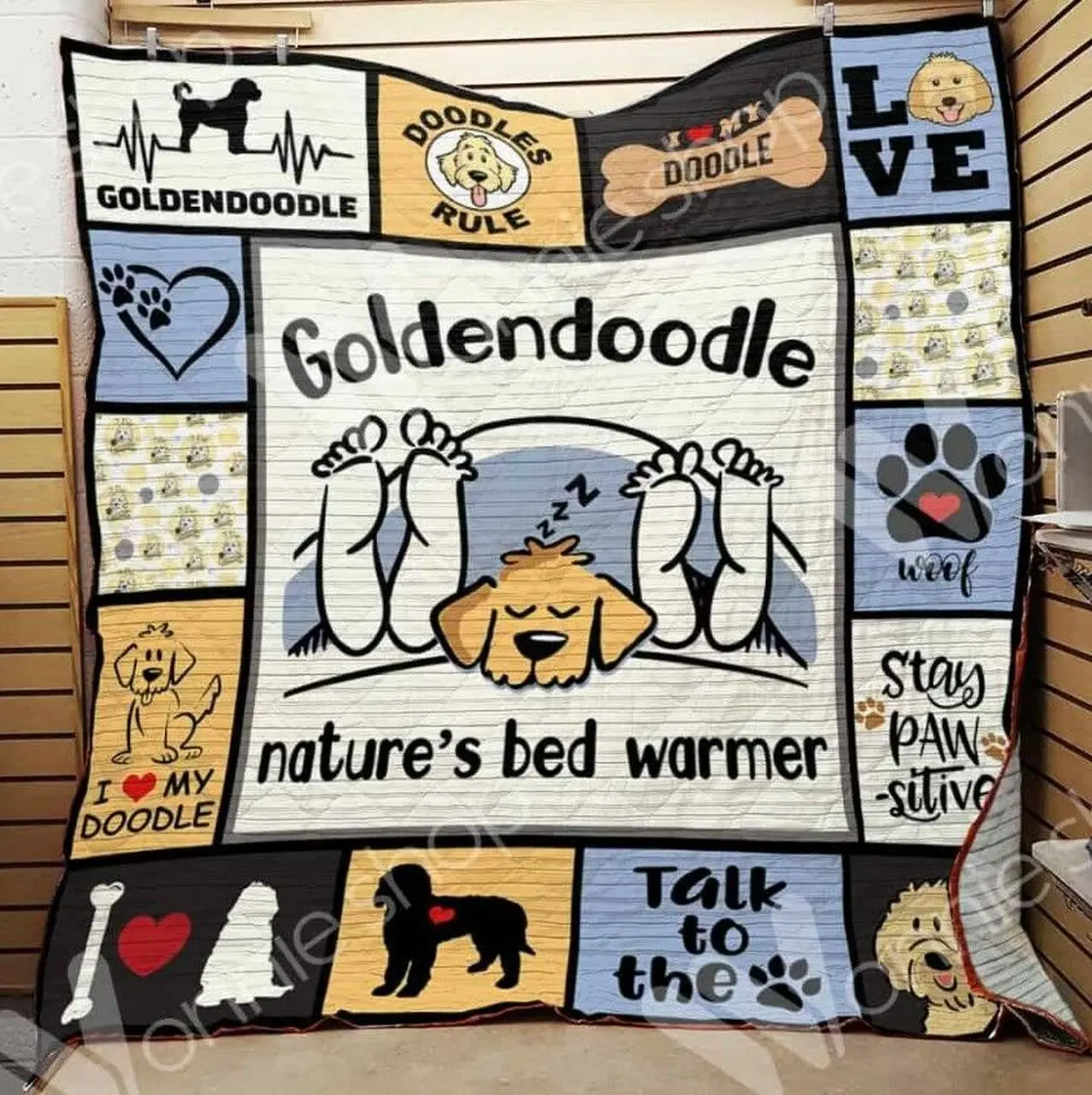 Goldendoodle Clt1211008H Quilt Blanket and Home Decor