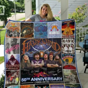 H Hk Quilt Blanket and Home Decor