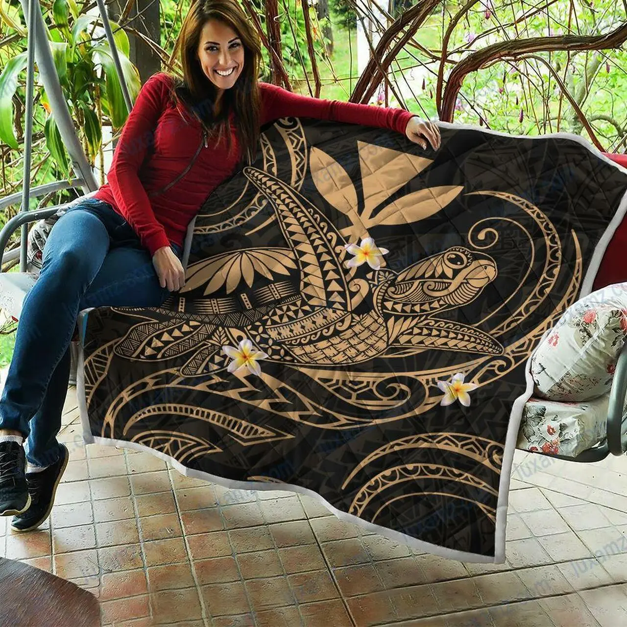 Hawaii Turtle Polynesian Nane Style Gold Quilt and Home Decor