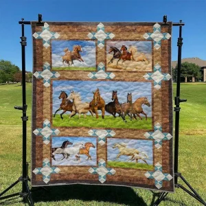 Horse Hur Quilt de and Home Decor