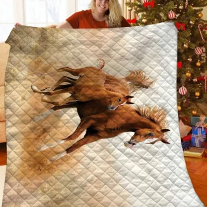 Horse Quilt Prt and Home Decor