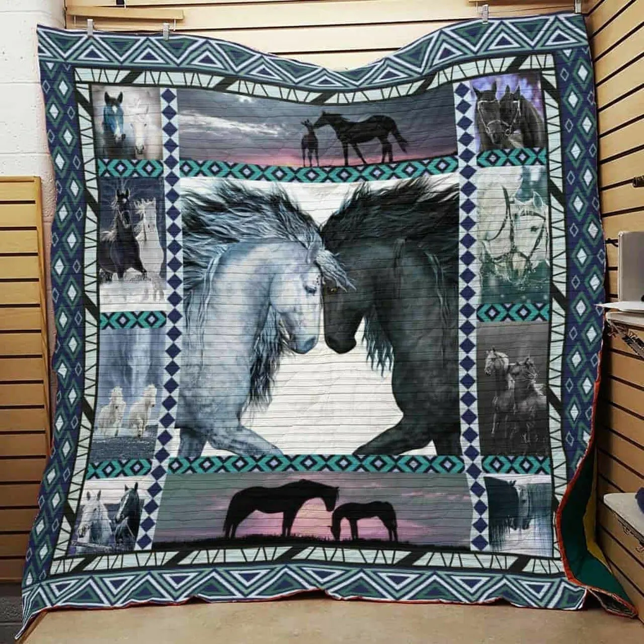Horse Without Barrier Quilt Blanket Dhc04011986Dd and Home Decor