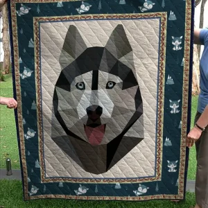 Husky Dog Quilt and Home Decor