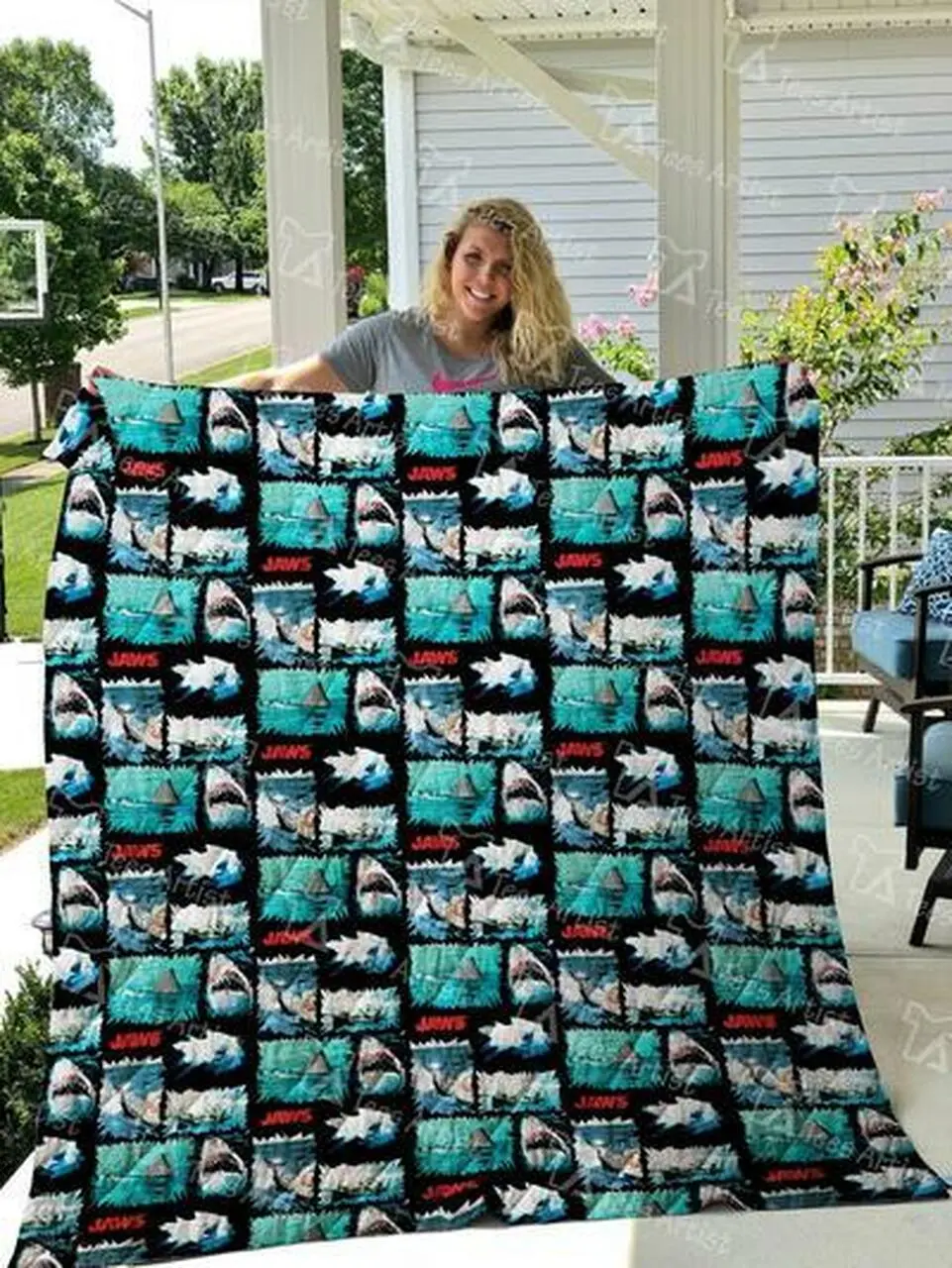 Jaws Quilt Blanket 01309 Quilt and Home Decor