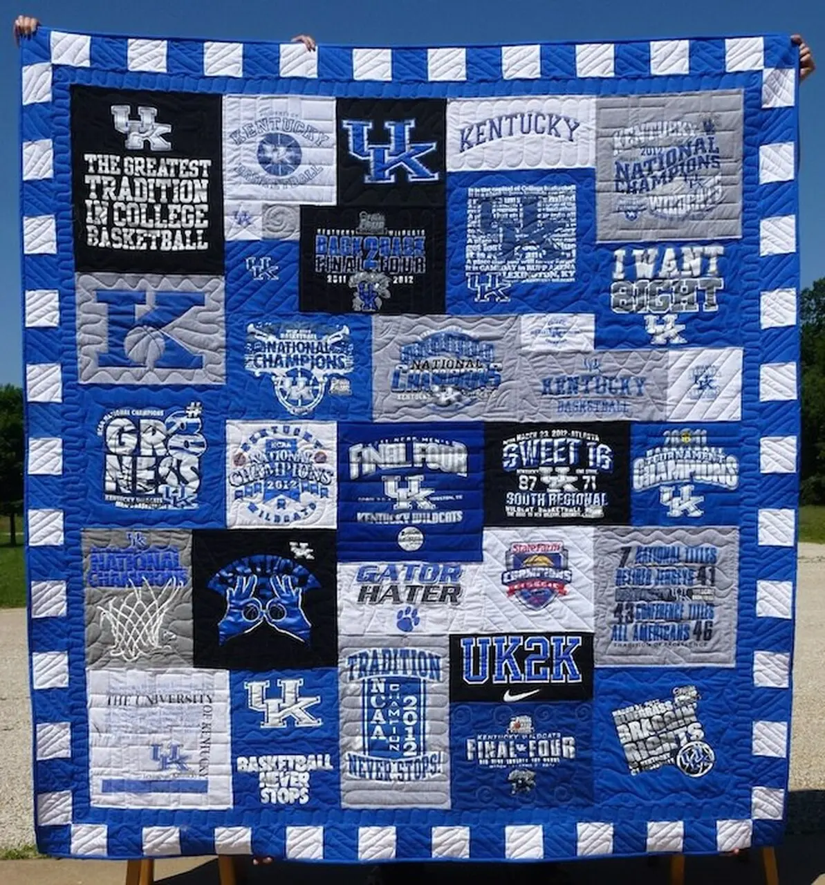 Kentucky W Quilt and Home Decor