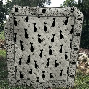 Kiss Me Cat Quilt and Home Decor