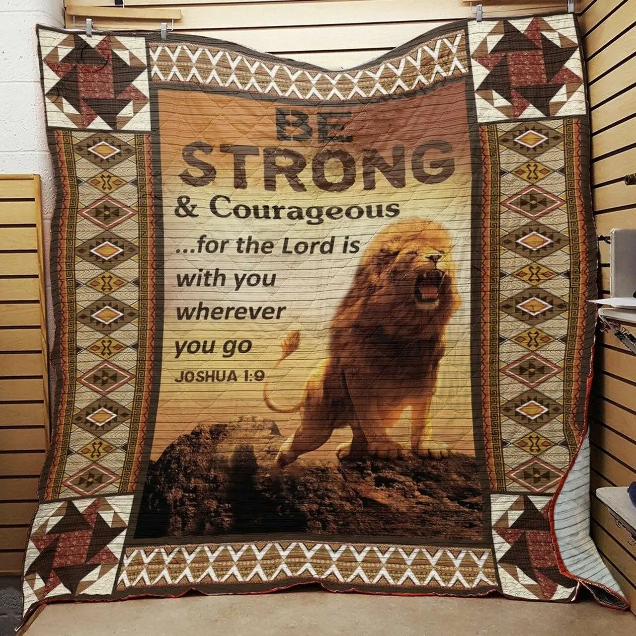 Lion Quilt Jqb and Home Decor