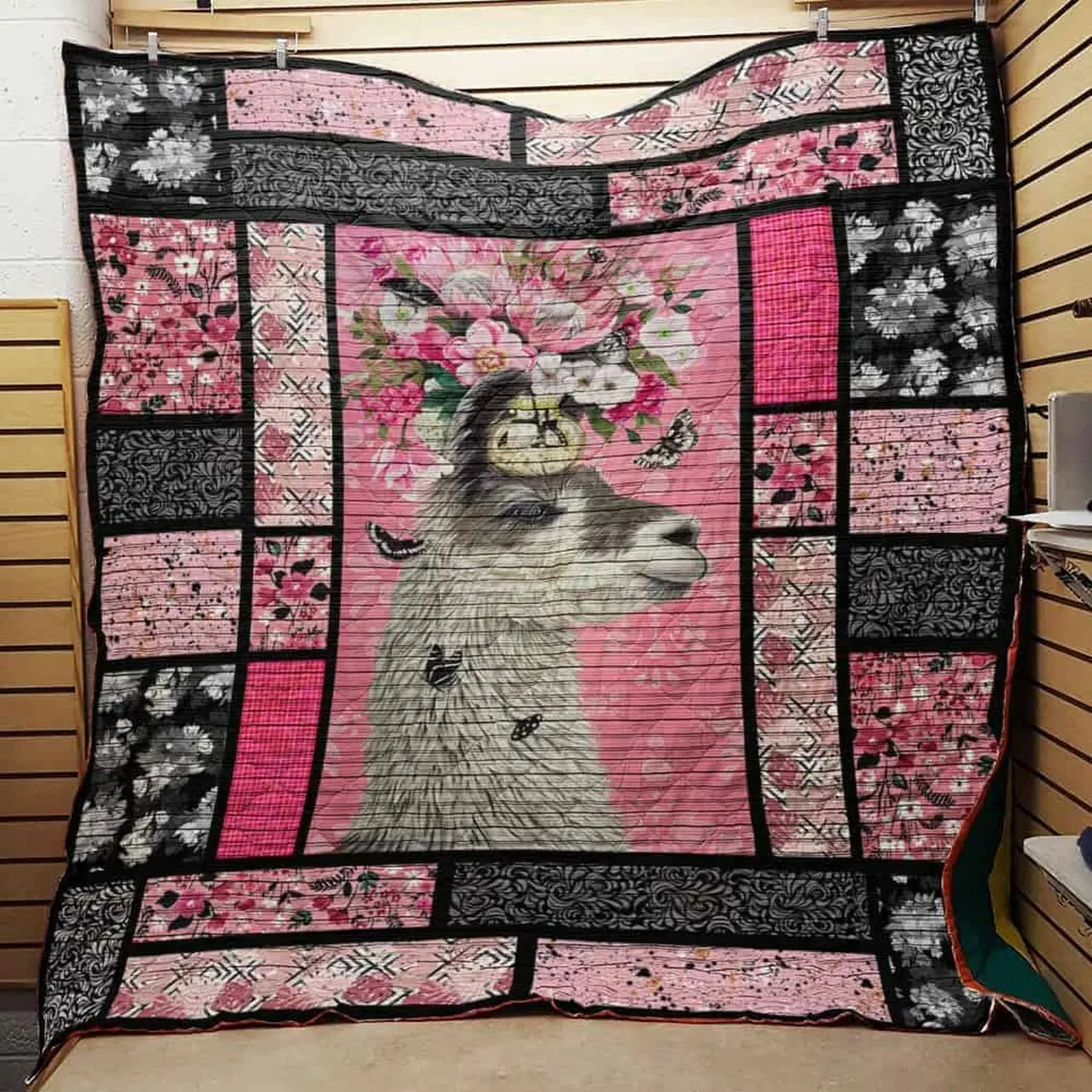 Llama Cla1610564Q Quilt Blanket and Home Decor
