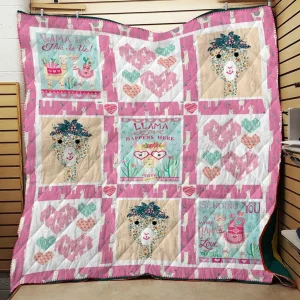 Llama Quilt Exe and Home Decor