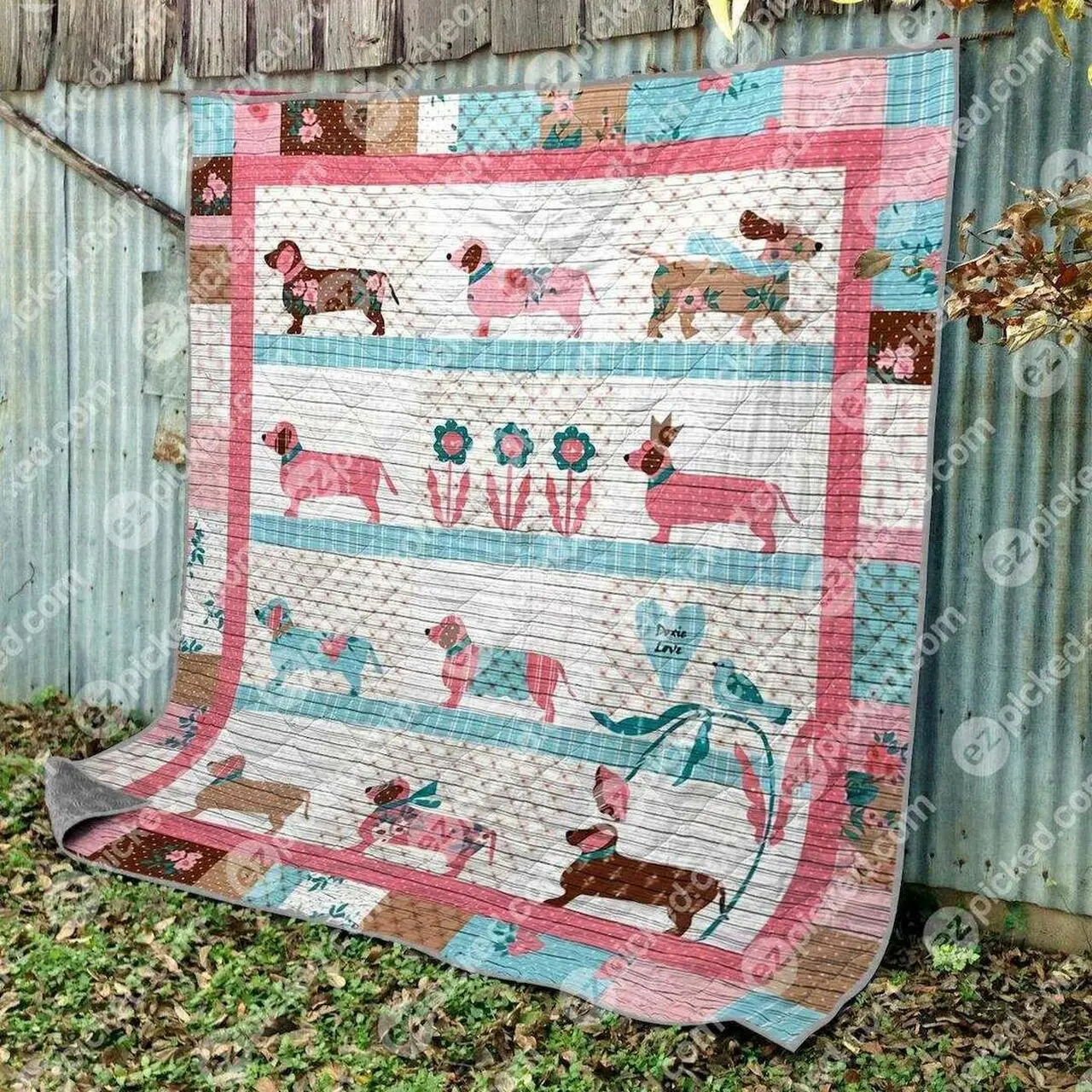 Love Doxie Pkd200691 Quilt Blanket and Home Decor