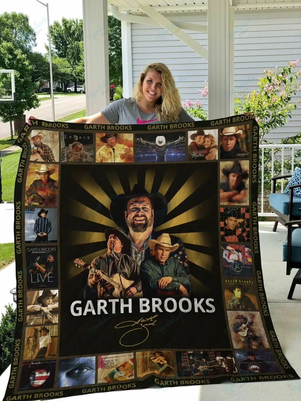 M Garth Brooks Quilt Blanket Ver 2 and Home Decor