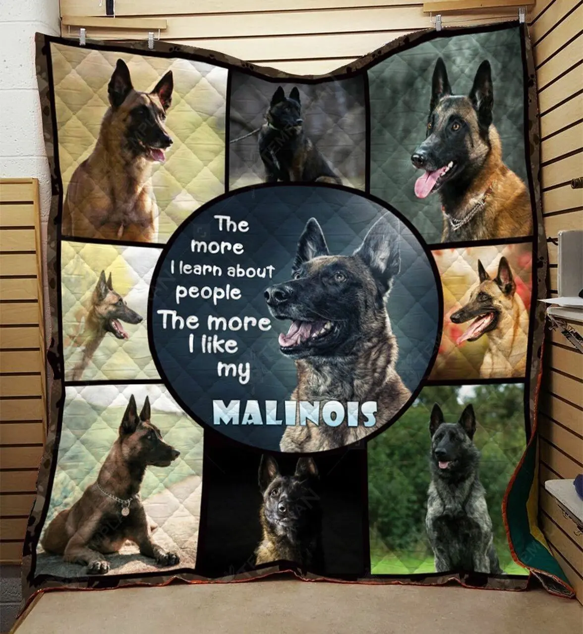 Malinois G Quilt Pm and Home Decor