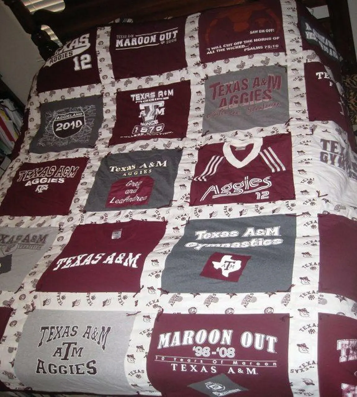 Maroon Out Aggies Quilt Blanket Bn14 Quilt and Home Decor