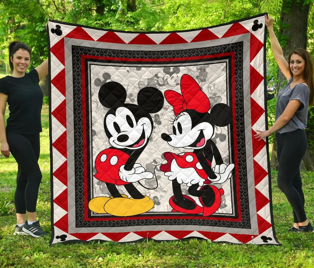 Mickey Minnie Premium Quilt Quilt and Home Decor