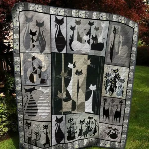 Mysterious Cats Quilt Blanket Quilt and Home Decor
