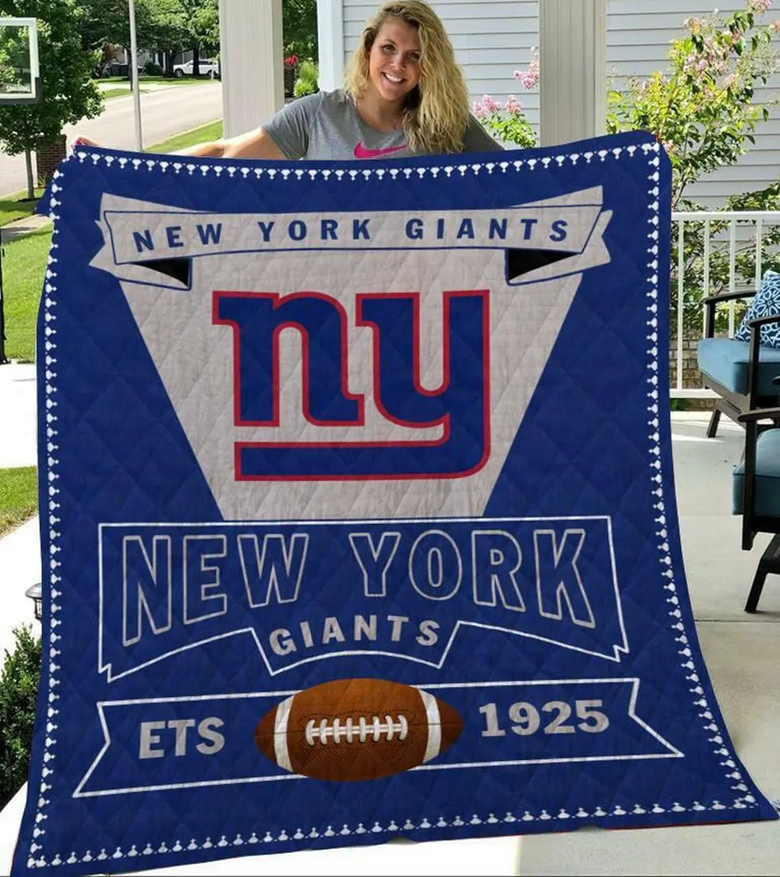 Nyg Logo Premium Quilt and Home Decor
