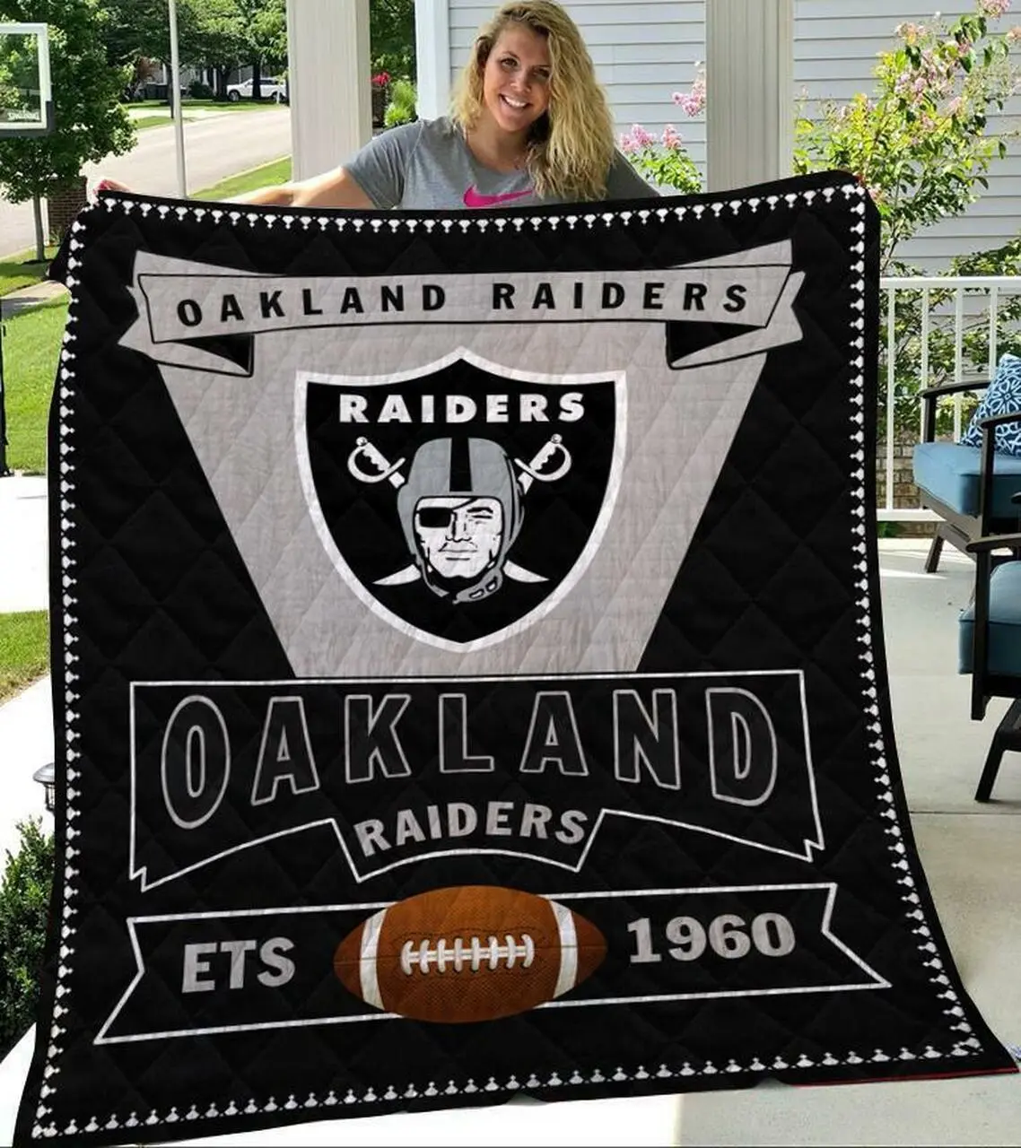 Or Logo Premium Quilt and Home Decor
