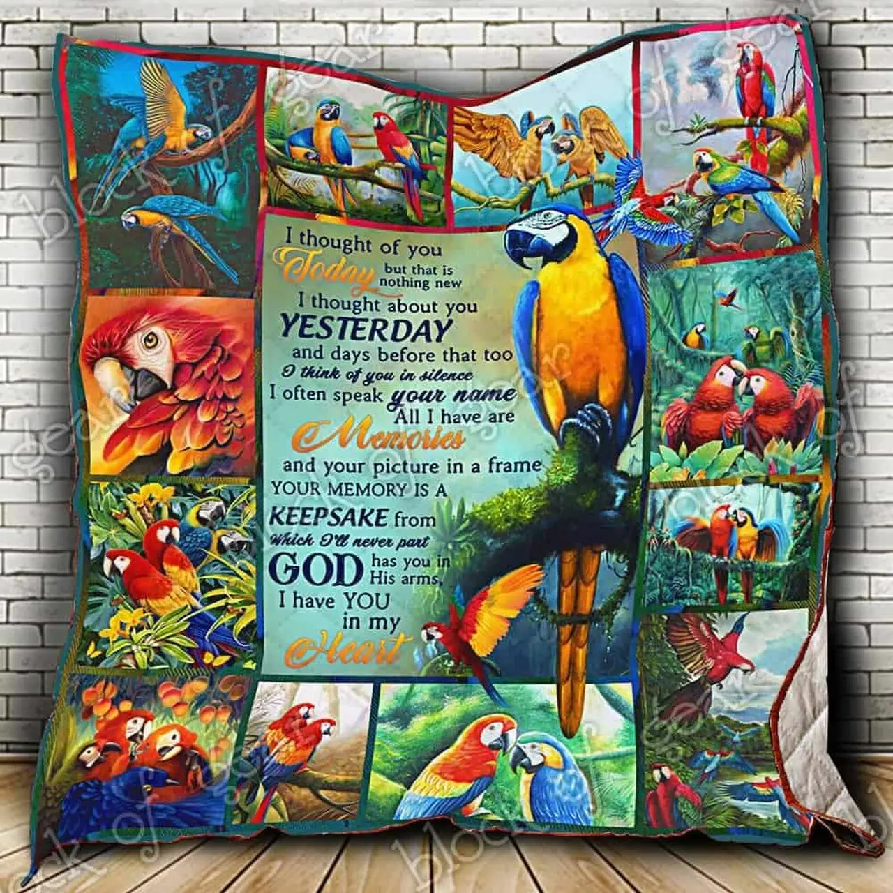 Parrot Cl18100559Mdq Quilt Blanket and Home Decor