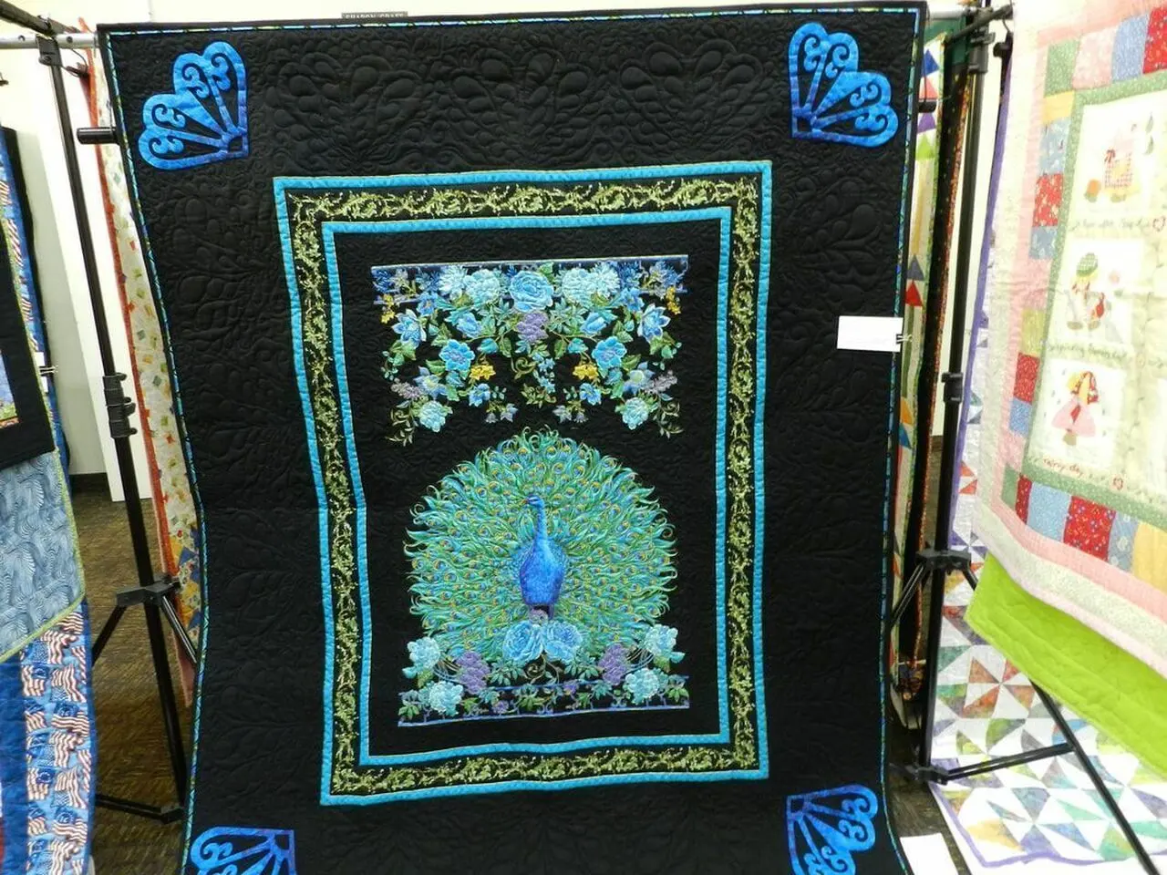 Peacock Quilt Tdhpe and Home Decor