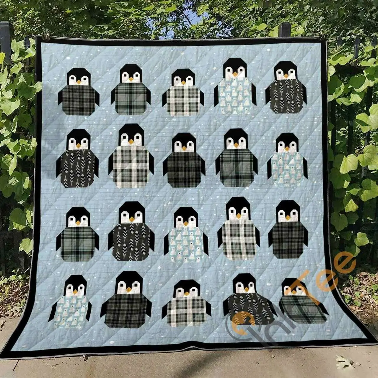 Penguin Blanket TH0207 Quilt and Home Decor