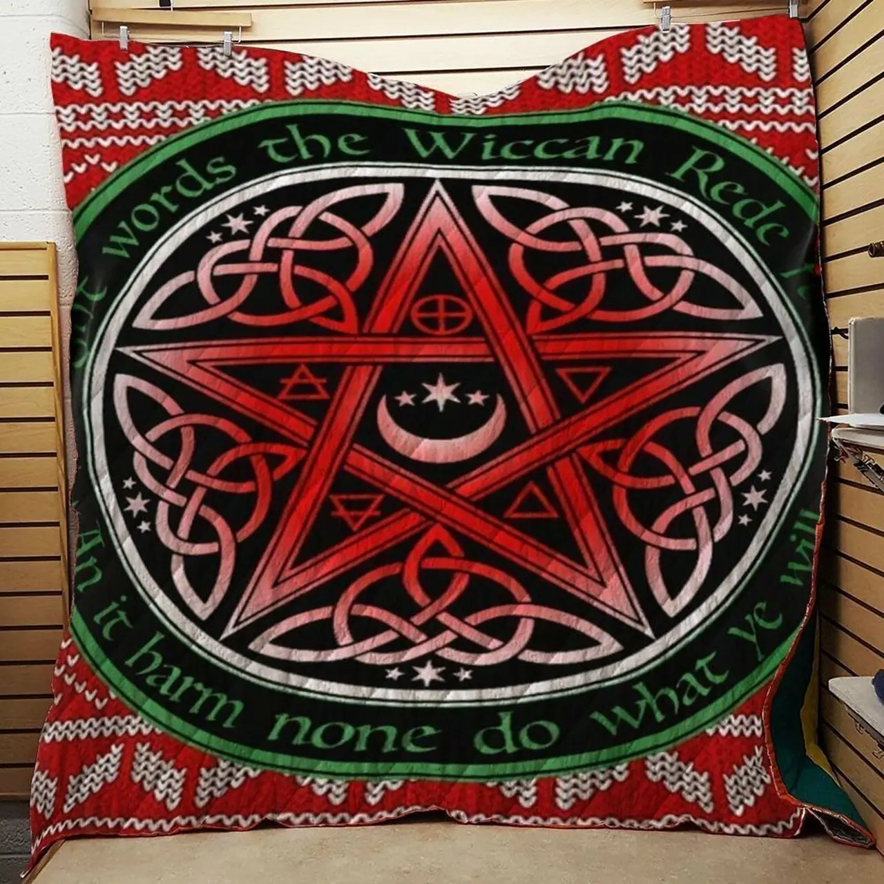 Pentacle Wicca Christmas Quilt Tdhwf and Home Decor