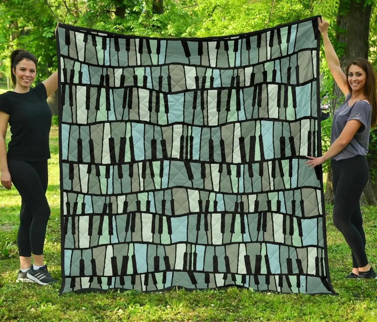 Piano Green Quilt Tdhry and Home Decor