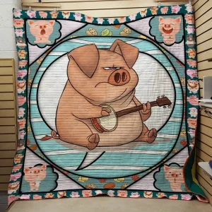 Pig Quilt Tdhws and Home Decor