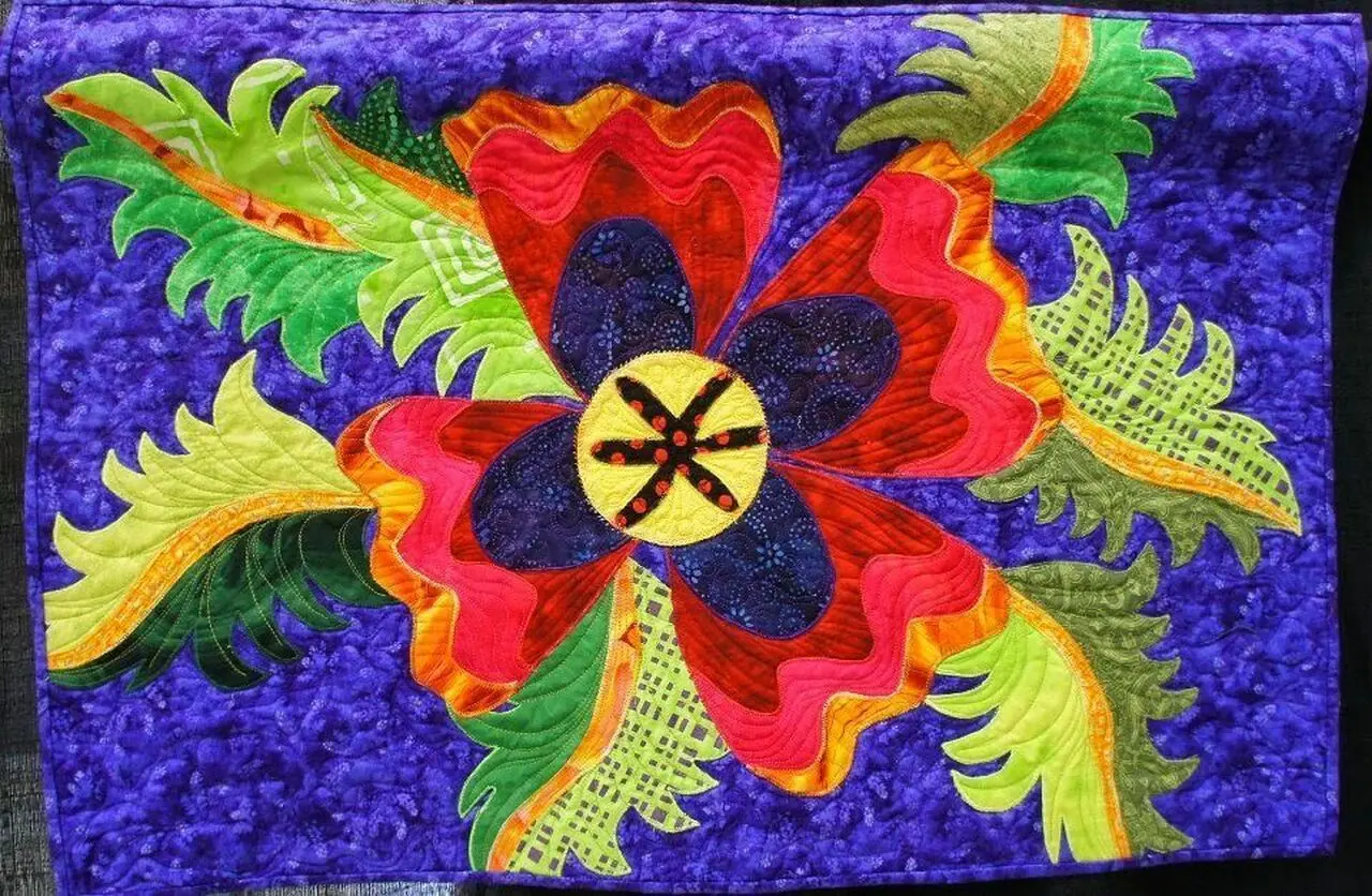 Poppy In Bloom Quilt Tdhzo and Home Decor