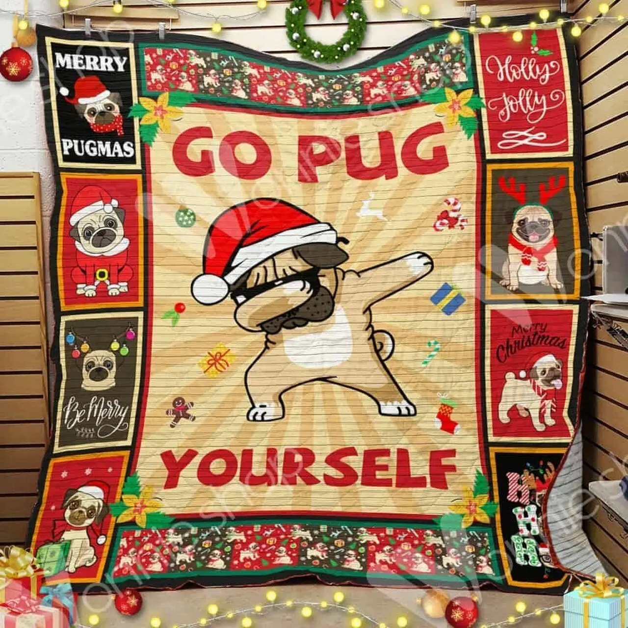 Pug Christmas Hur Quilt Bevrgl and Home Decor